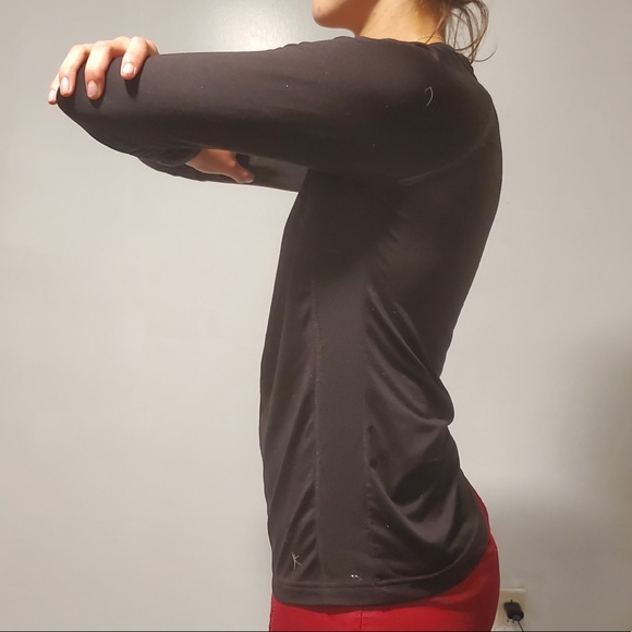 work out shirt - Picture 2 of 4